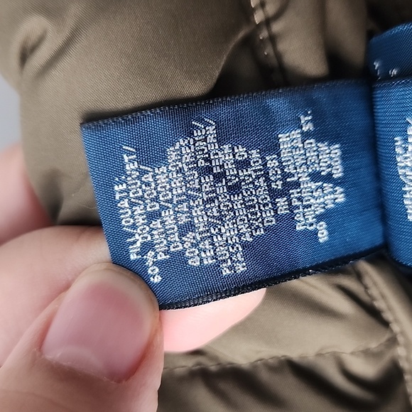 Polo Ralph Lauren Reversible Down Filled Puffer Vest - Picture 6 of 8